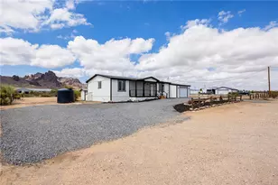 2789 S Naco Rd, Golden Valley, AZ 86413 - Photo 44