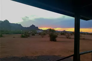 2789 S Naco Rd, Golden Valley, AZ 86413 - Photo 26