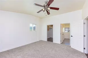 2789 S Naco Rd, Golden Valley, AZ 86413 - Photo 14