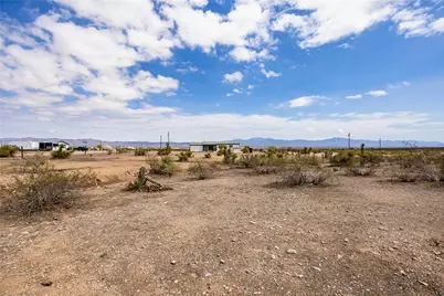 2789 S Naco Road, Golden Valley, AZ 86413 - Photo 34