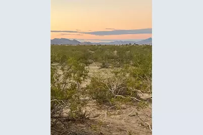 6947, 6925 W Frisco Drive, Golden Valley, AZ 86413 - Photo 4