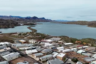 810 Swan Dr, Parker, AZ 85344 - Photo 2