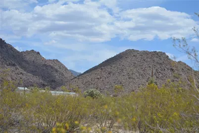 2279 E Margaret Road, Yucca, AZ 86438 - Photo 76