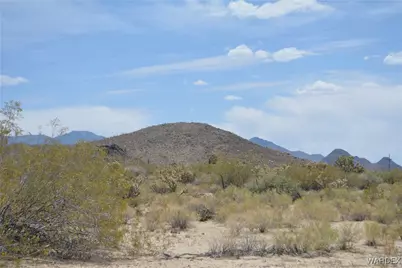 2279 E Margaret Road, Yucca, AZ 86438 - Photo 48