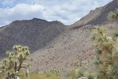 2279 E Margaret Road, Yucca, AZ 86438 - Photo 32