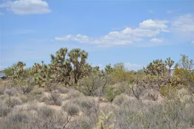 2279 E Margaret Road, Yucca, AZ 86438 - Photo 28