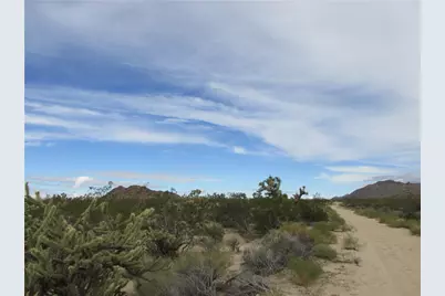 245-06-003F S Cal Road, Yucca, AZ 86438 - Photo 6