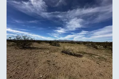 316-17-105 N Glenwood Drive, Dolan Springs, AZ 86441 - Photo 2