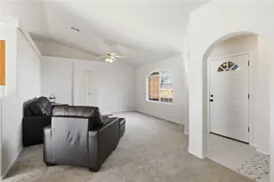 9854 N Medicine Point Dr, Kingman, AZ 86401 - Photo 12