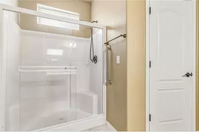 2328 Soaring Eagle Drive, Bullhead City, AZ 86442 - Photo 32