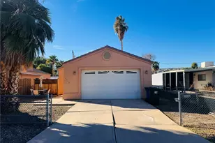 1913 Colorado Blvd, Bullhead City, AZ 86442 - Photo 2