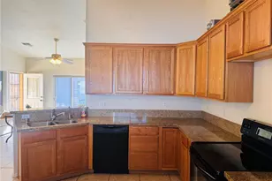 1913 Colorado Blvd, Bullhead City, AZ 86442 - Photo 8