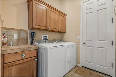 2782 Sidewheel Drive, Bullhead City, AZ 86429 - Photo 30