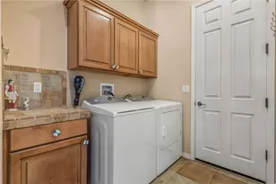 2782 Sidewheel Dr, Bullhead City, AZ 86429 - Photo 30