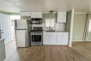 1910 Monterey Dr, Bullhead City, AZ 86442 - Photo 10