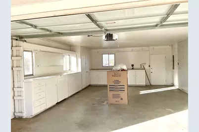 2001 Sunset Boulevard, Kingman, AZ 86401 - Photo 2