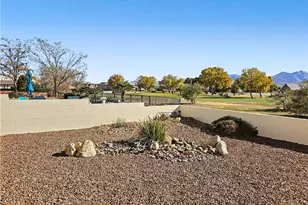 825 Country Club Dr, Kingman, AZ 86401 - Photo 54