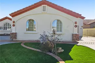 825 Country Club Dr, Kingman, AZ 86401 - Photo 4