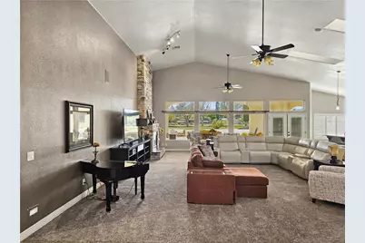 825 Country Club Drive, Kingman, AZ 86401 - Photo 12