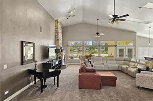 825 Country Club Dr, Kingman, AZ 86401 - Photo 12