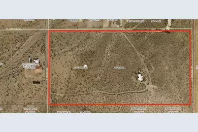 678 S Bowie Road, Golden Valley, AZ 86413 - Photo 2