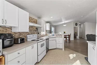 10521 N Garrett Drive, Kingman, AZ 86401 - Photo 18