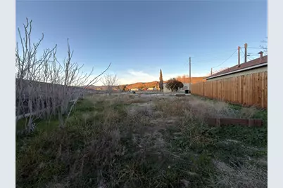 802 Madison Street, Kingman, AZ 86401 - Photo 2