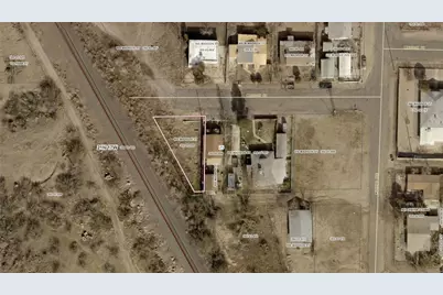 802 Madison Street, Kingman, AZ 86401 - Photo 4