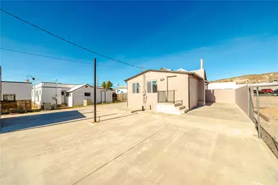 310 E Oak Street, Kingman, AZ 86401 - Photo 32
