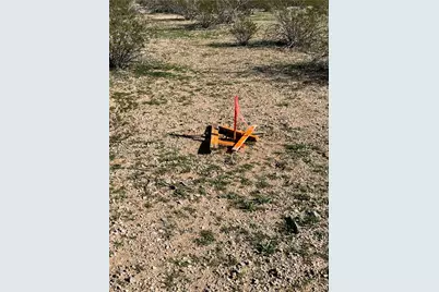 2034 S Cordes Road, Golden Valley, AZ 86413 - Photo 10