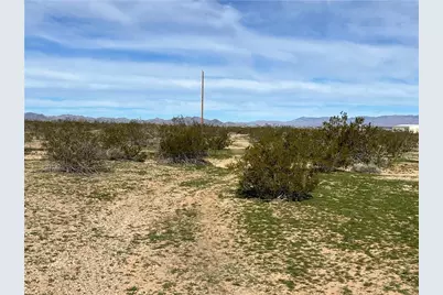 2034 S Cordes Road, Golden Valley, AZ 86413 - Photo 12