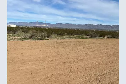 2034 S Cordes Road, Golden Valley, AZ 86413 - Photo 6