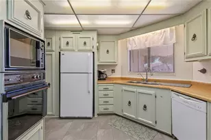 1715 Yale Dr, Bullhead City, AZ 86442 - Photo 14