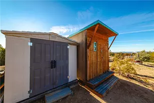 19816 S Gold Mine Rd, Yucca, AZ 86438 - Photo 40