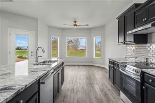 9821 N Vista Dr, Kingman, AZ 86401 - Photo 10