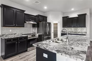 9821 N Vista Dr, Kingman, AZ 86401 - Photo 12