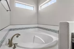 9821 N Vista Dr, Kingman, AZ 86401 - Photo 24