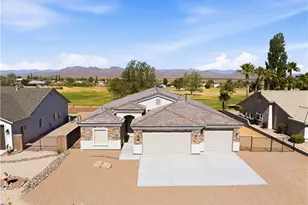 9821 N Vista Dr, Kingman, AZ 86401 - Photo 2