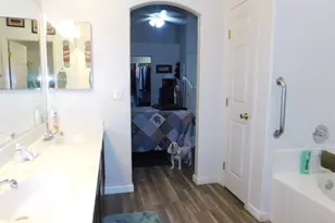 2827 Country Club Dr, Bullhead City, AZ 86442 - Photo 12