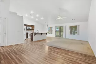 2827 Country Club Dr, Bullhead City, AZ 86442 - Photo 20