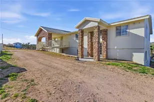 26151 N Rainbow Rd, Meadview, AZ 86444 - Photo 4