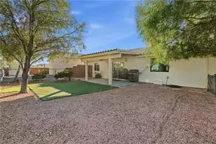 750 Robin Dr, Bullhead City, AZ 86429 - Photo 8