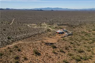 10887 Duncan Rd, Yucca, AZ 86438 - Photo 34