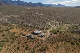 10887 Duncan Rd, Yucca, AZ 86438 - Photo 36