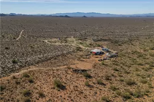 10887 Duncan Rd, Yucca, AZ 86438 - Photo 34