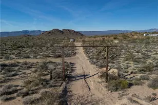 10887 Duncan Rd, Yucca, AZ 86438 - Photo 42