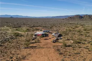 10887 Duncan Rd, Yucca, AZ 86438 - Photo 30