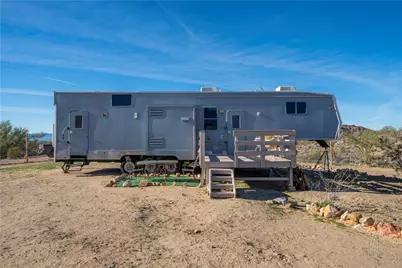 10887 Duncan Road, Yucca, AZ 86438 - Photo 6