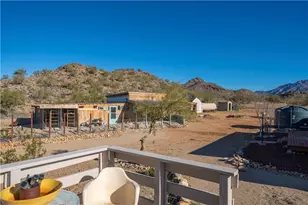10887 Duncan Rd, Yucca, AZ 86438 - Photo 24