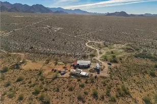 10887 Duncan Rd, Yucca, AZ 86438 - Photo 32